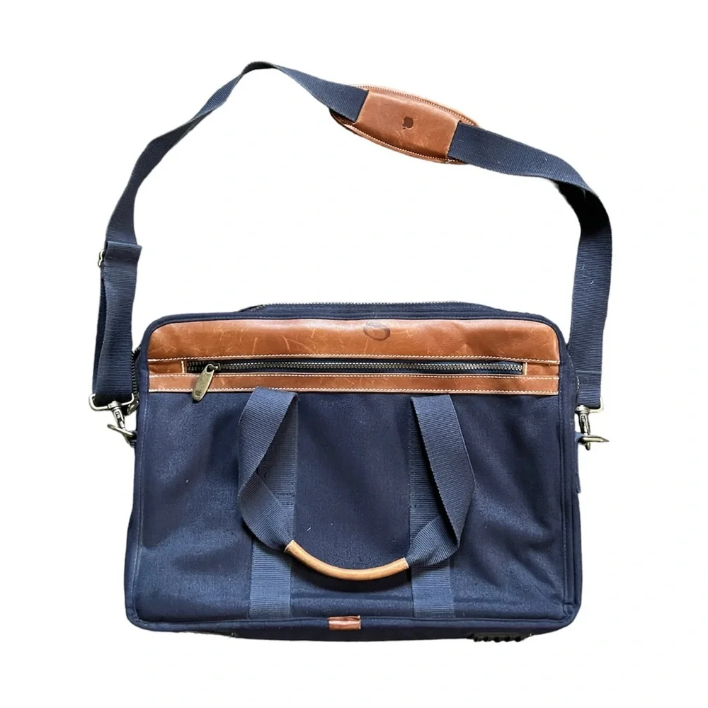 Apple Laptop Bag Mac Computer Shoulder Messenger Leather Accents Navy Canvas EUC